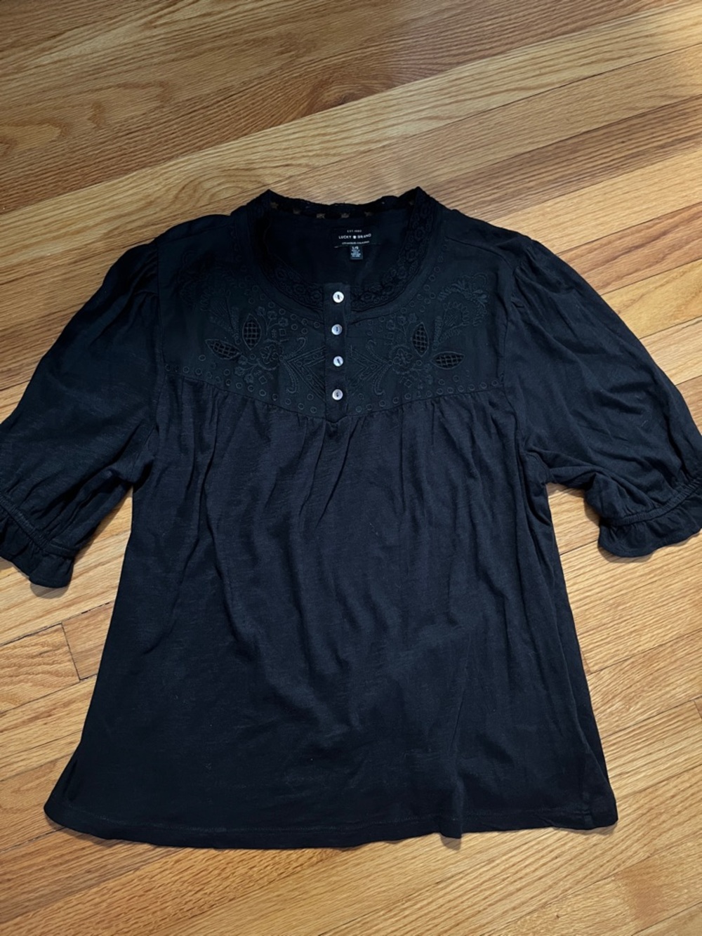 Lucky Brand Black Embroidered Button-Up Peasant Shirt Size Large
